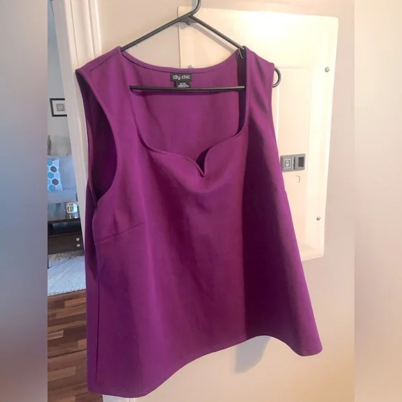 City chic top - Picture 2 of 4